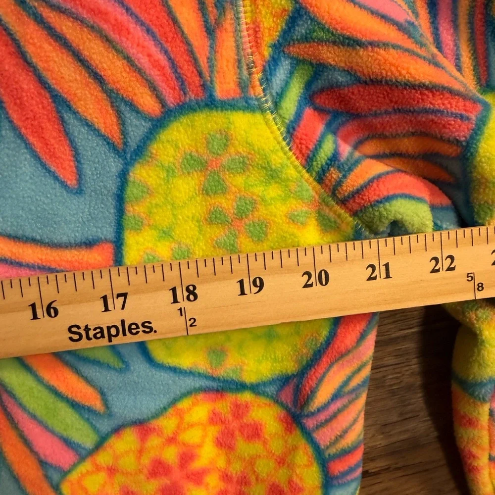 Chubbies Multicolor Pineapple Print Women's Quarter Zip Pullover Fleece Shirt - Picture 5 of 6